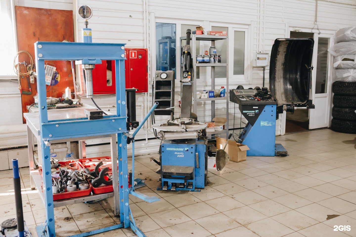 Оборудование для шиномонтажа